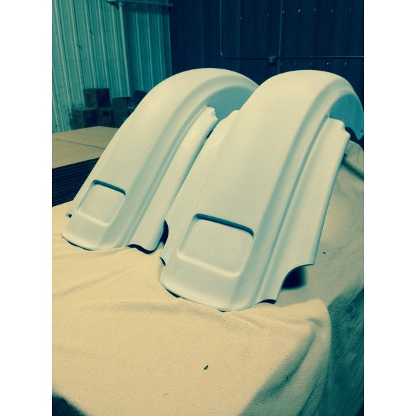 09-23 New and Improved Minister NON CVO Fender